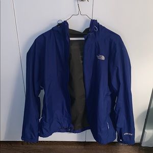 Women’s north face gore Tex rain jacket